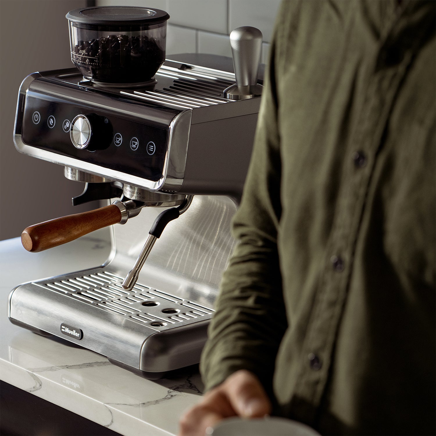 8 Best Retro Coffee Makers (Reviewed By Barista) - Foter